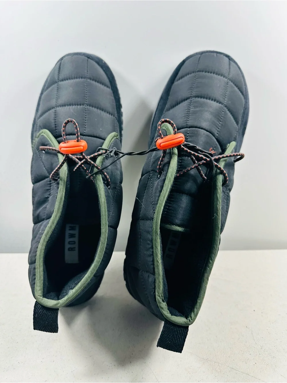 Rowm Men's shoes size 11-12